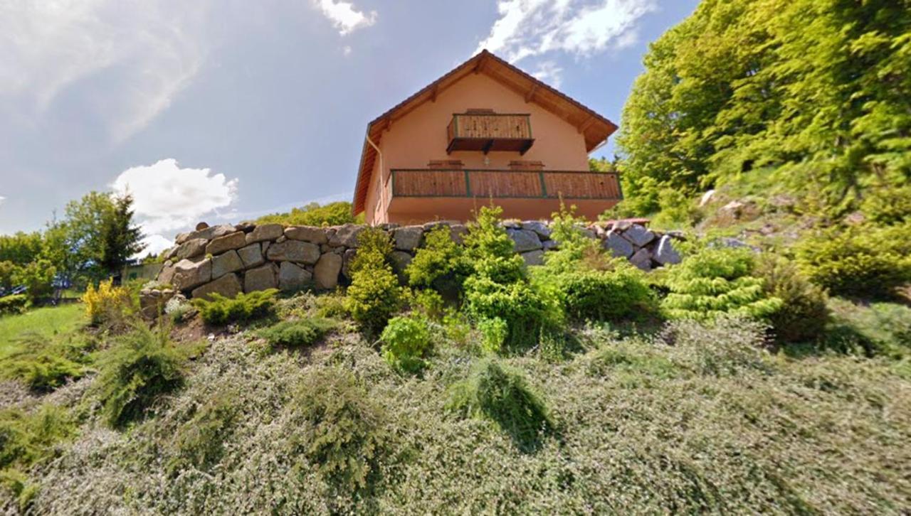 Appartement Cosy A Cornimont 30 M² Avec Terrasse Et Vue Montagne Exteriör bild
